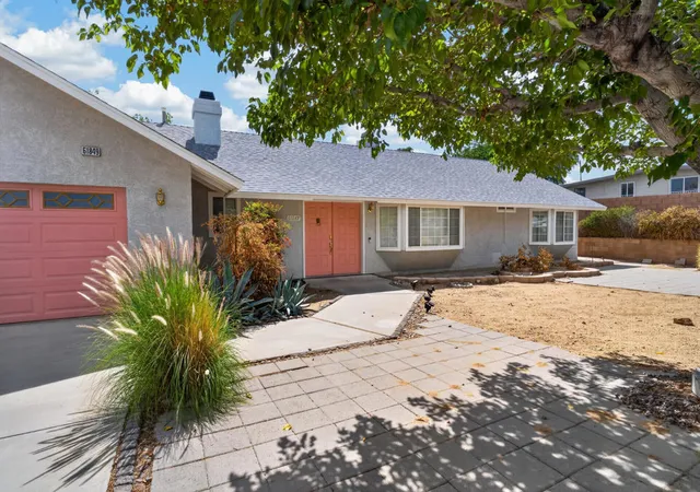 Photo 3 of Single family home for sale at 61849 Alta Mesa Dr, Joshua Tree, CA 92252 | MLS# 219153275DA | Listing updated on 2026-09-29