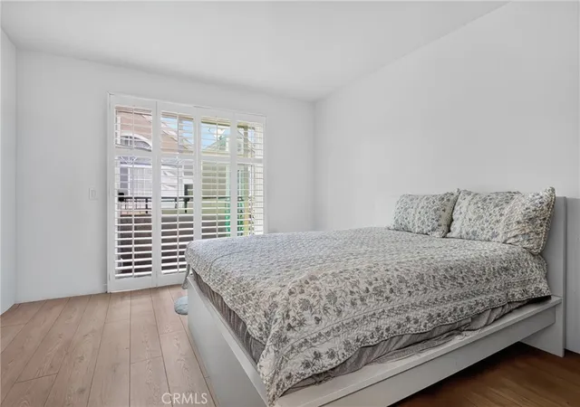 Photo 2 of Sale Pending at 645 Pacific Ave #403, Long Beach, CA 90802 | MLS# SR26196390 | Listing updated on 2026-10-05