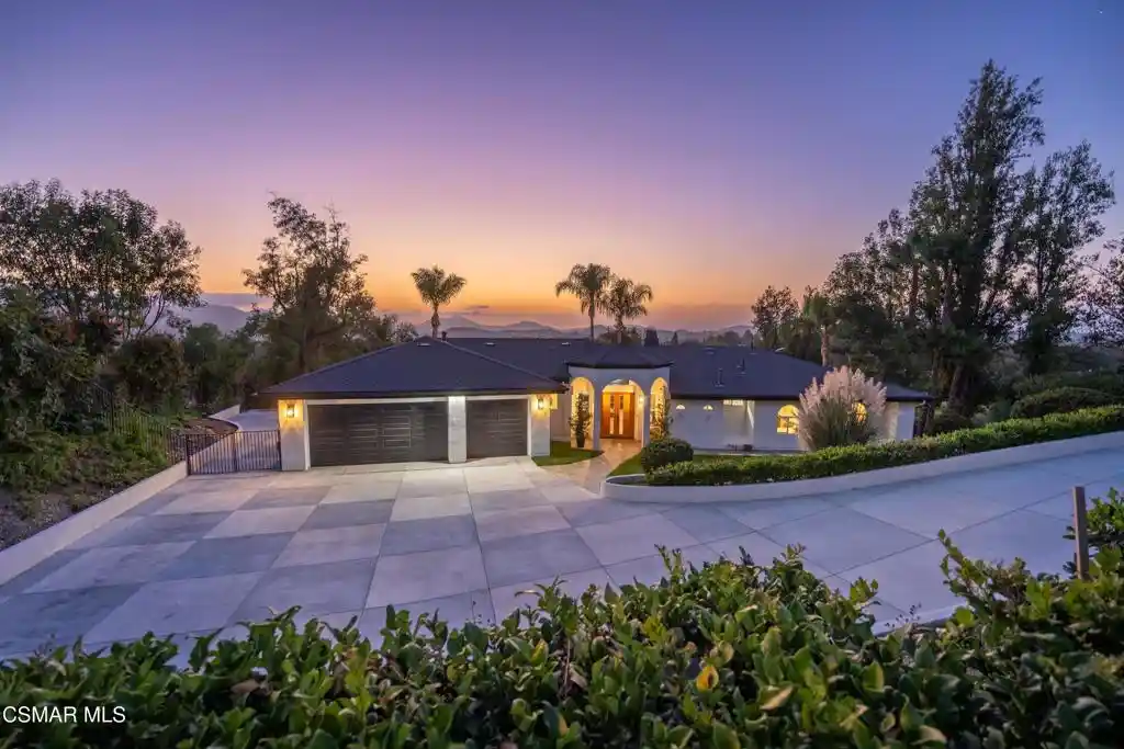 Photo 1 of Single family home for sale at 603 Lone Oak Dr, Thousand Oaks, CA 91362 | MLS# 226004597 | Listing updated on 2026-10-12