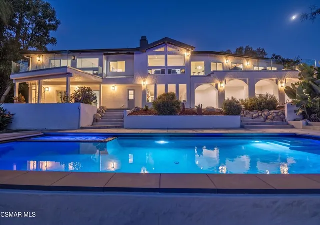 Photo 2 of Single family home for sale at 603 Lone Oak Dr, Thousand Oaks, CA 91362 | MLS# 226004597 | Listing updated on 2026-10-06