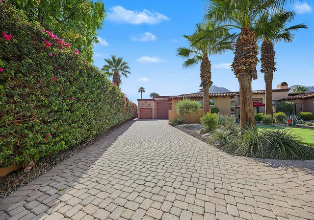 Photo 4 of Single family home for sale at 78225 Calle Cadiz, La Quinta, CA 92253 | MLS# 219153280DA | Listing updated on 2026-10-04