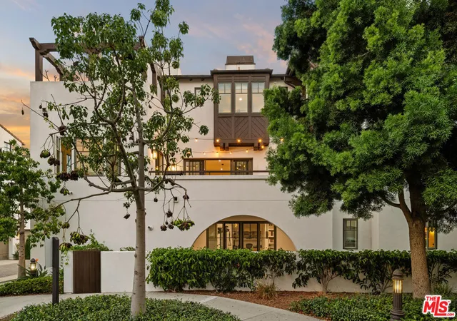 Photo 1 of Single family home for sale at 13049 S Icon Cir, Playa Vista, CA 90094 | MLS# 26985415 | Listing updated on 2026-10-01