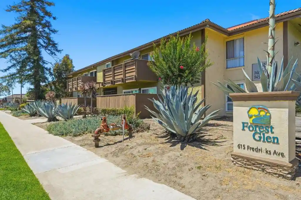 Listing Photo 1 - Condo for sale in 615 Fredricks Ave located at 615 Fredricks Ave, Oceanside, CA 92058 - Unit #89