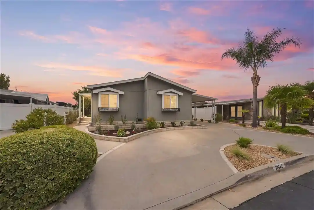 Photo 1 of Manufactured home for sale at 38642 Via Amarilla, Murrieta, CA 92563 | MLS# SW26209603 | Listing updated on 2026-10-17