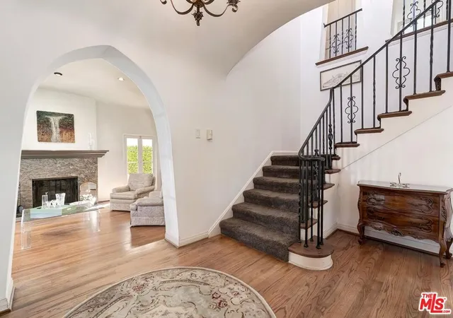 Photo 3 of Single family home for sale at 219 S Mccarty Dr, Beverly Hills, CA 90212 | MLS# 26993045 | Listing updated on 2026-10-03