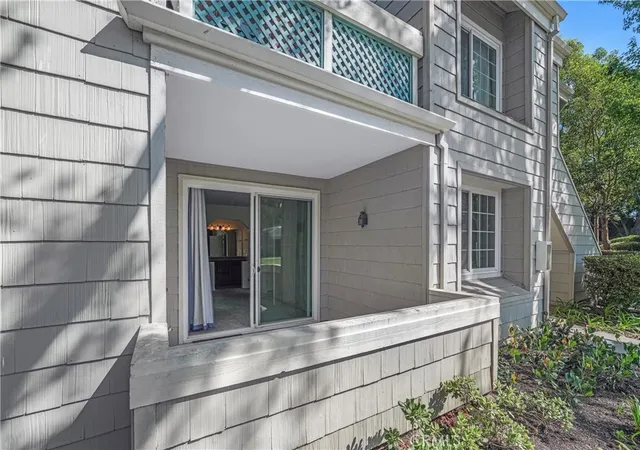 Photo 3 of Condo for sale at 7532 Seaspring #104, Huntington Beach, CA 92648 | MLS# OC26205569 | Listing updated on 2026-10-10