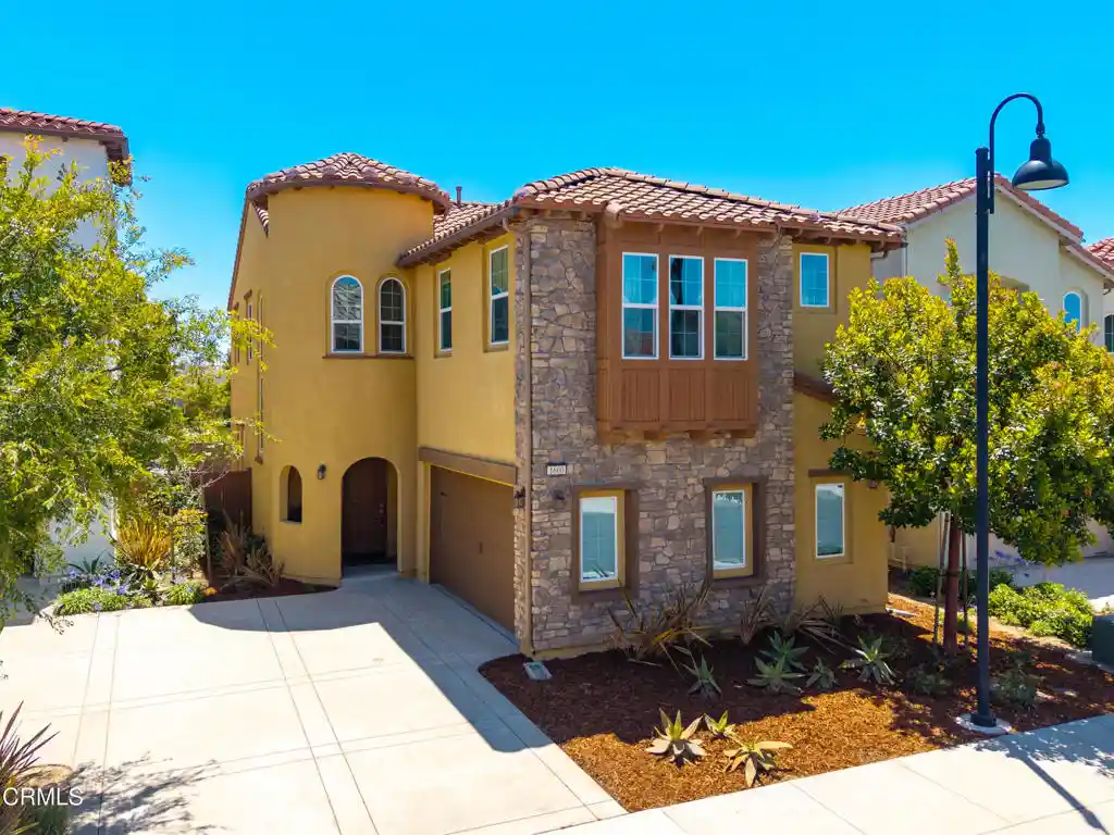 Single family home for sale at 1600 Mulligan St, Oxnard, CA 93036 | MLS# V1-38939