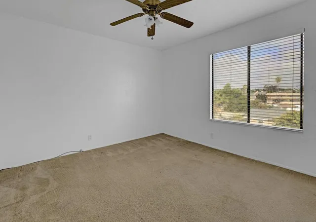 Listing Photo 5 - Condo for sale in building located at 4262 Parks Ave, La Mesa, CA 91941 - Unit #205