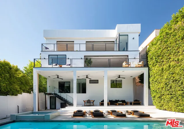 Photo 1 of Mansion for sale at 6654 Emmet Ter, Los Angeles, CA 90068 | MLS# 26993381 | Listing updated on 2026-10-02