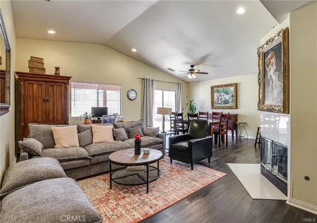 Photo 2 of Single family home for sale at 8523 Barberry Ave, Yucca Valley, CA 92284 | MLS# GD26210326 | Listing updated on 2026-09-27