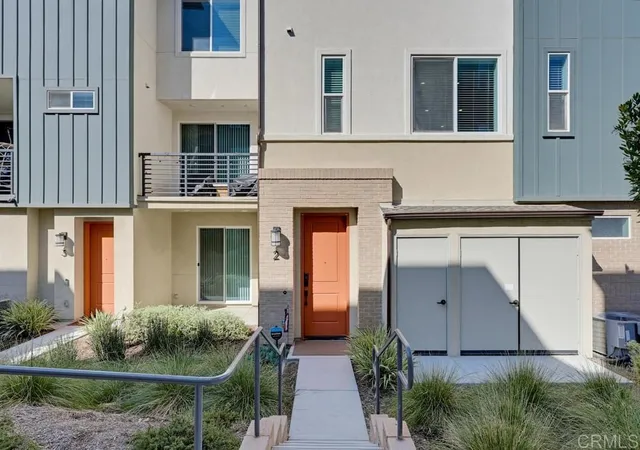 Photo 2 of Townhouse for sale at 804 Makani St #2, Chula Vista, CA 91911 | MLS# PTP2607283 | Listing updated on 2026-09-26