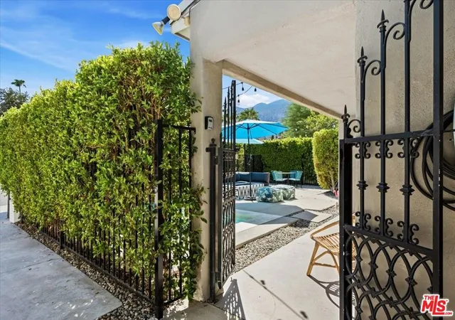Photo 4 of Single family home for sale at 1328 E Camino Primrose, Palm Springs, CA 92264 | MLS# 26993457 | Listing updated on 2026-10-03
