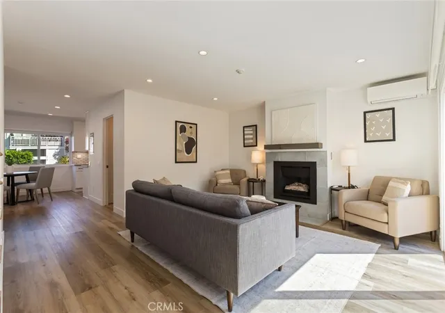 Photo 1 of Townhouse for sale at 2120 Dufour #6, Redondo Beach, CA 90278 | MLS# SR26210383 | Listing updated on 2026-10-03