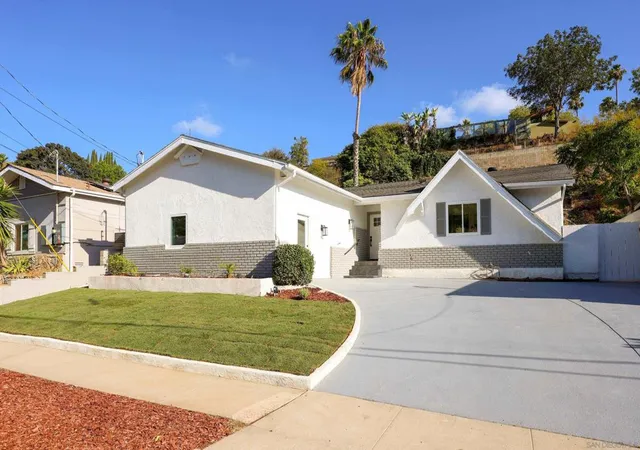 Photo 3 of Single family home for sale at 4421 68th, La Mesa, CA 91942 | MLS# 260023555SD | Listing updated on 2026-10-03