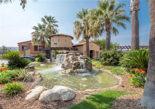 Condo for sale at 17949 Lost Cyn #24, Canyon Country, CA 91387 | MLS# SR26206194