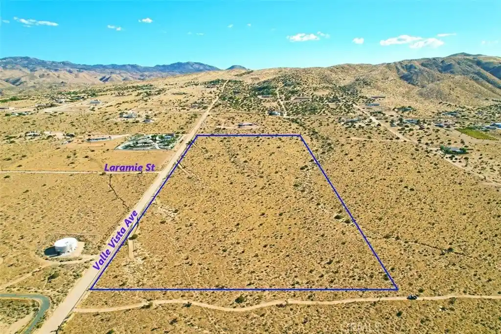 Photo 1 of Sale Pending at 85 Valley Vista Ave, Apple Valley, CA 92308 | MLS# CV26209702 | Listing updated on 2026-10-14