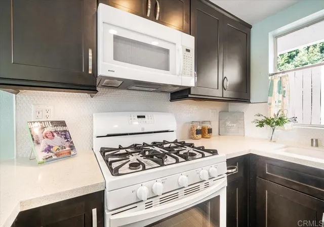 Photo 2 of Condo for sale at 1320 Palomar Pl, Vista, CA 92084 | MLS# NDP2608991 | Listing updated on 2026-09-27