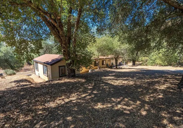 Photo 3 of Single family home for sale at 25222 Black Cyn Rd, Santa Ysabel, CA 92070 | MLS# NDP2608996 | Listing updated on 2026-09-27