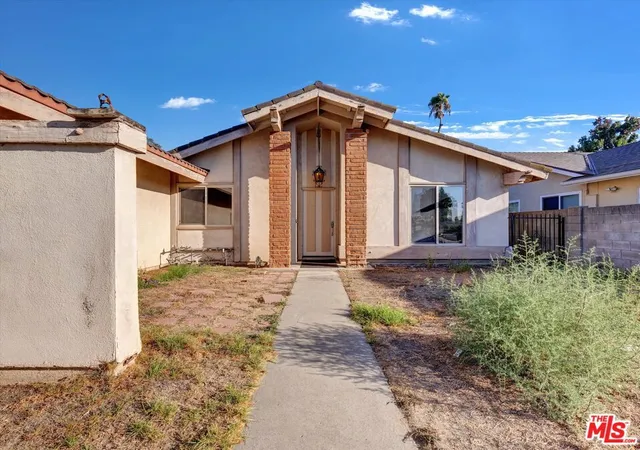 Photo 3 of Sale Pending at 6022 E Prado Cir, Anaheim Hills, CA 92807 | MLS# 26993525 | Listing updated on 2026-10-01