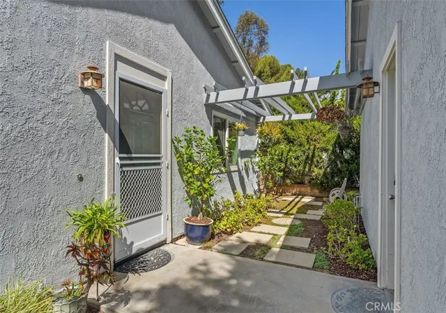 Photo 4 of Single family home for sale at 27075 Ayamonte, Mission Viejo, CA 92692 | MLS# OC26206907 | Listing updated on 2026-10-28