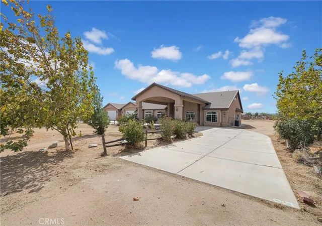 Photo 3 of Single family home for sale at 12771 Elm, Oak Hills, CA 92344 | MLS# CV26209454 | Listing updated on 2026-09-27