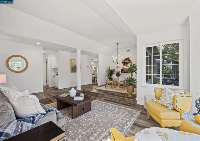 Photo 3 of Single family home for sale at 9953 Mangos Dr, San Ramon, CA 94583 | MLS# 41149575 | Listing updated on 2026-10-05