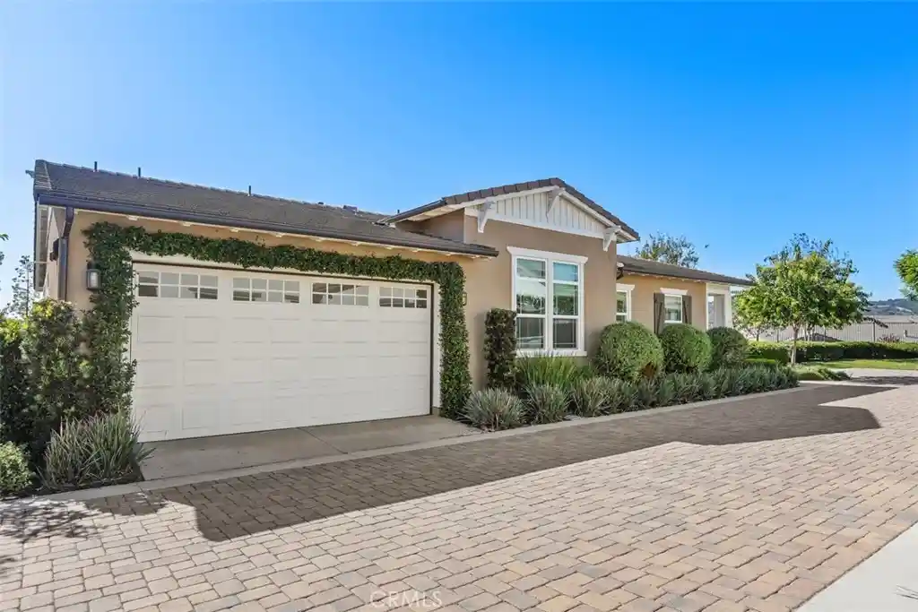 Photo 1 of Single family home for sale at 7 Risa, Rancho Mission Viejo, CA 92694 | MLS# OC26210428 | Listing updated on 2026-10-21