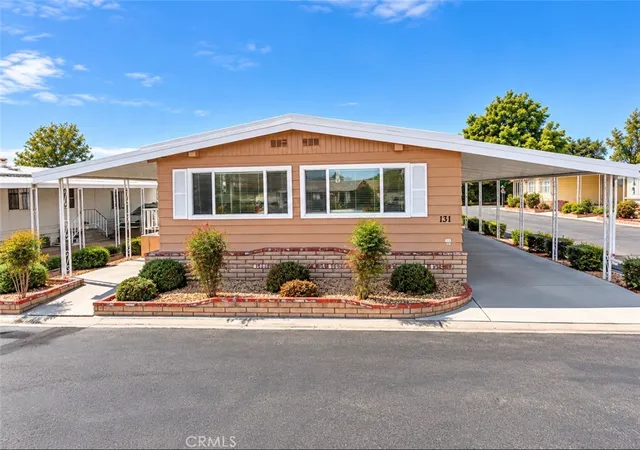 Photo 1 of Manufactured home for sale at 2205 W Acacia Ave #131, Hemet, CA 92545 | MLS# SW26210585 | Listing updated on 2026-09-27