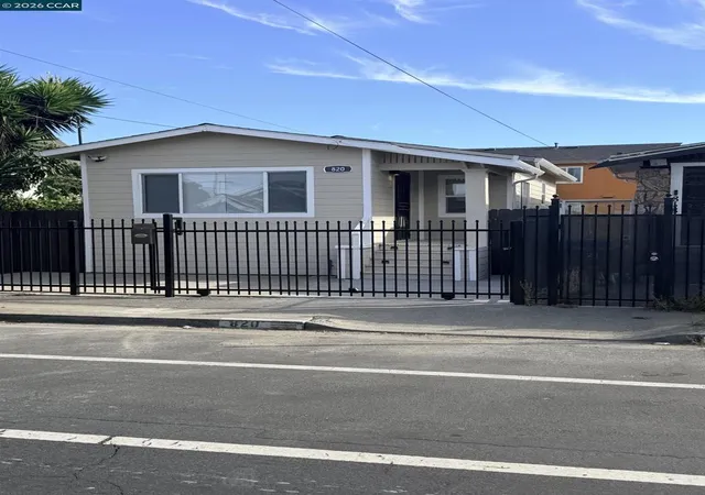 Photo 2 of Sale Pending at 820 Pennsylvania Ave, Richmond, CA 94801 | MLS# 41149581 | Listing updated on 2026-10-09