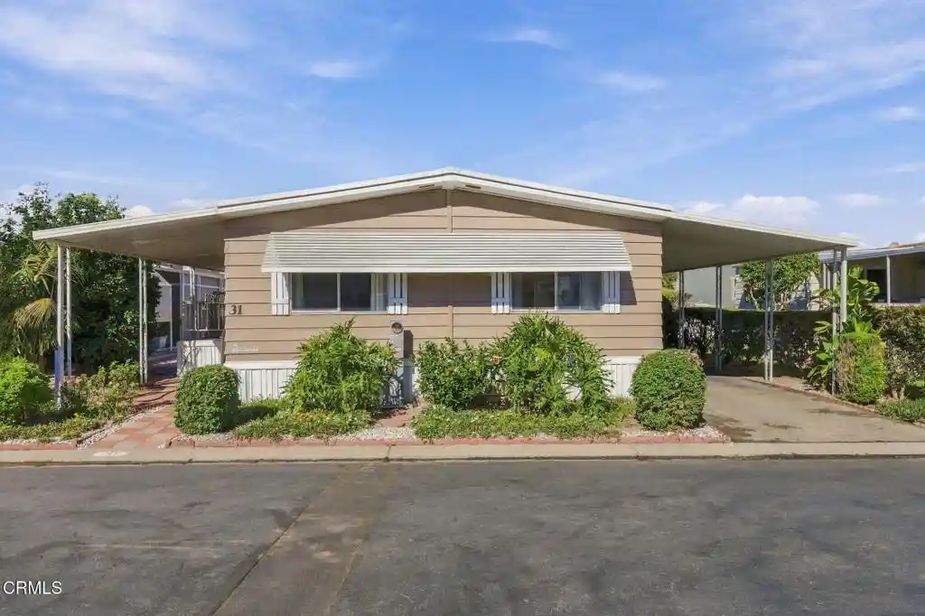 Photo 1 of Manufactured home for sale at 500 W Santa Maria St #31, Santa Paula, CA 93060 | MLS# V1-38949 | Listing updated on 2026-10-16