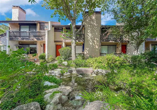 Townhouse for sale at 21900 Marylee #279, Woodland Hills, CA 91367 | MLS# SR26209959