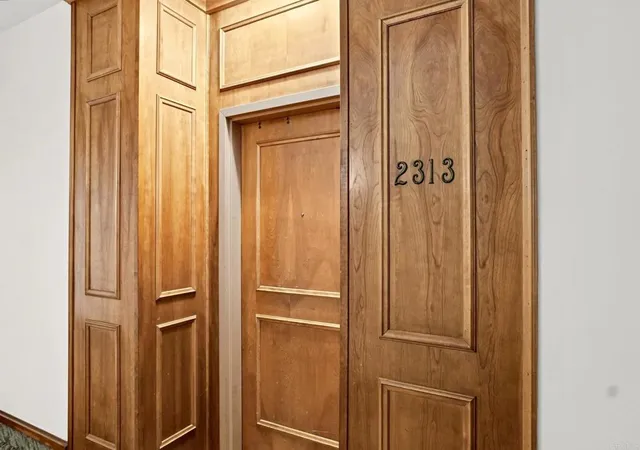 Listing Photo 3 - Condo for sale in building located at 5805 Friars Rd, San Diego, CA 92110 - Unit #2313
