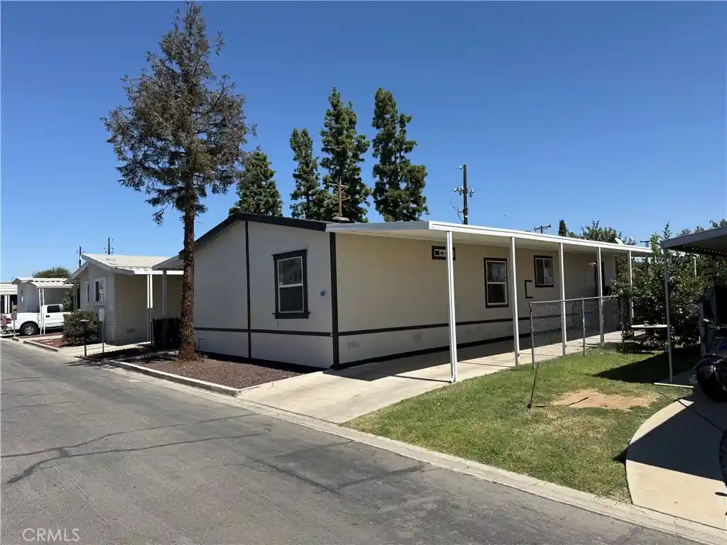 Manufactured home for sale at 164 Hickorywood, Bakersfield, CA 93308 | MLS# PI26210674