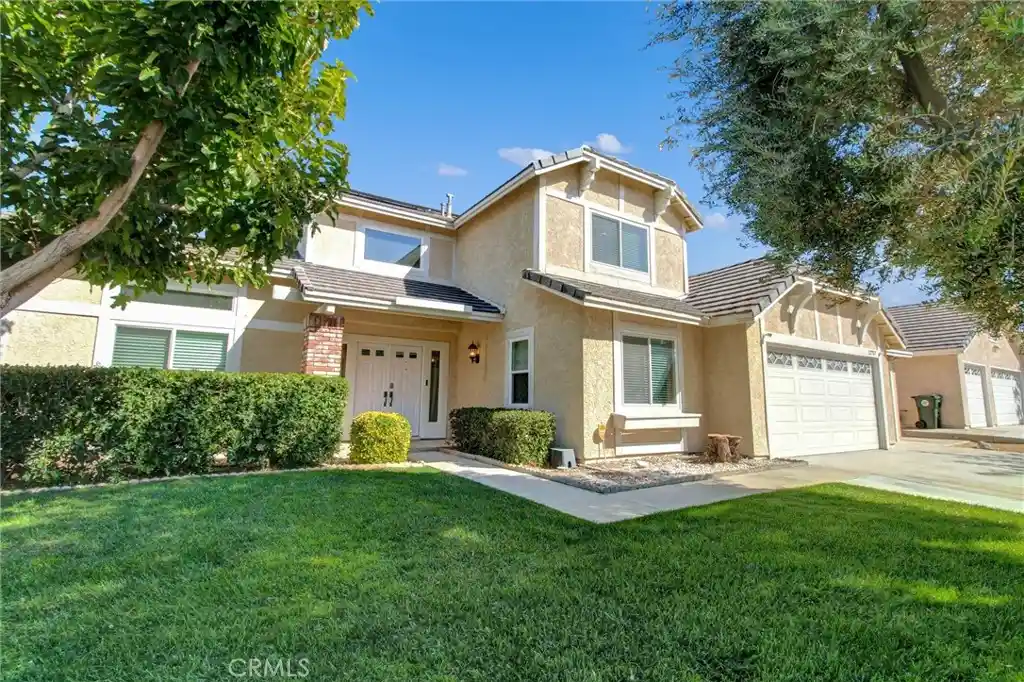 Photo 1 of Sale Pending at 12757 Trotters Ln, Victorville, CA 92392 | MLS# IG26210654 | Listing updated on 2026-10-30