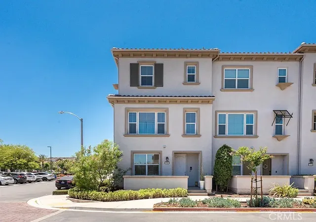 Photo 3 of Condo for sale at 15862 Ellington Way, Chino Hills, CA 91709 | MLS# OC26210414 | Listing updated on 2026-09-28
