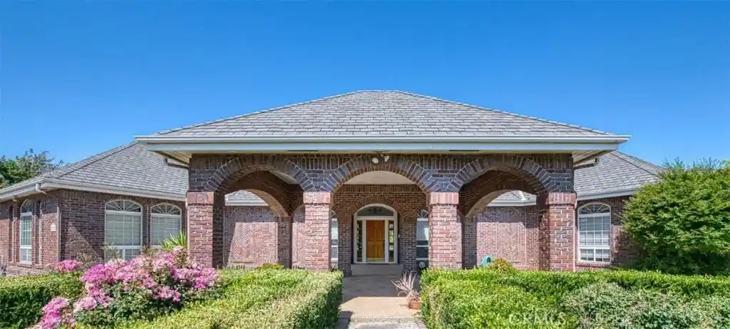 Single family home for sale at 4715 E Copper, Clovis, CA 93619 | MLS# SC26210699