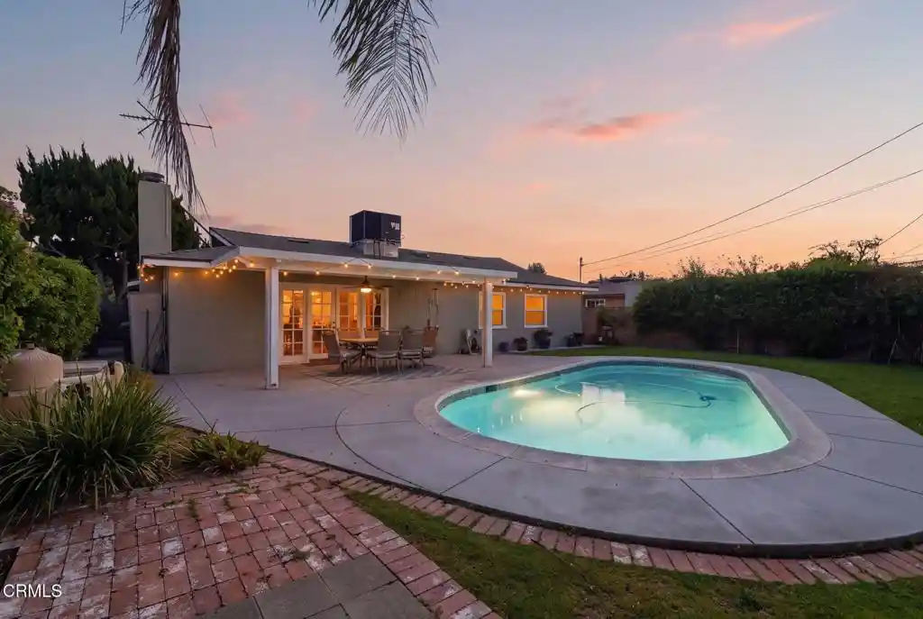 Photo 1 of Single family home for sale at 16351 Labrador St, Northridge, CA 91343 | MLS# V1-38953 | Listing updated on 2026-10-23
