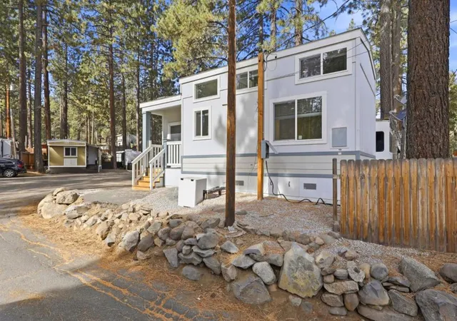 Photo 3 of Manufactured home for sale at 10715 Highway 89 #50, Truckee, CA 96160 | MLS# ML82062818 | Listing updated on 2026-09-27
