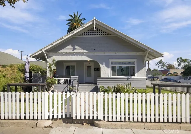 Multi family home for sale at 421 E Walnut, Santa Ana, CA 92701 | MLS# NP26210663