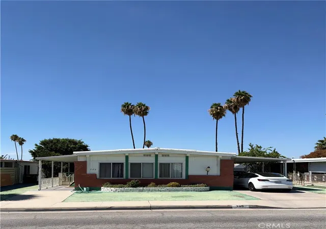 Photo 1 of Manufactured home for sale at 765 S Lyon, Hemet, CA 92543 | MLS# CV26210818 | Listing updated on 2026-10-02