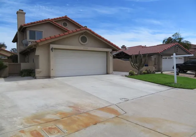 Photo 3 of Single family home for sale at 1085 Winding Oak Dr, Chula Vista, CA 91910 | MLS# PTP2607299 | Listing updated on 2026-09-28