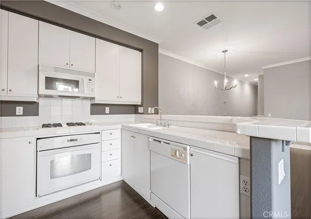 Photo 4 of Condo for sale at 1136 S Country Glen Way, Anaheim Hills, CA 92808 | MLS# OC26210870 | Listing updated on 2026-10-30