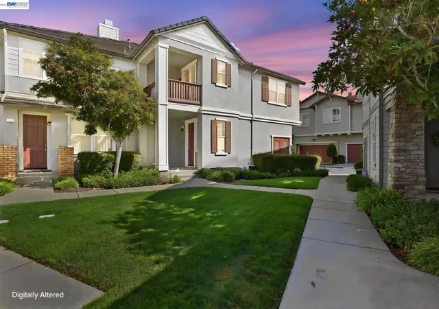 Listing Photo 3 - Condo for sale in building located at 510 Joree Ln, San Ramon, CA 94582