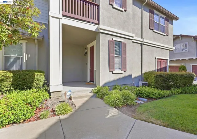 Listing Photo 5 - Condo for sale in building located at 510 Joree Ln, San Ramon, CA 94582