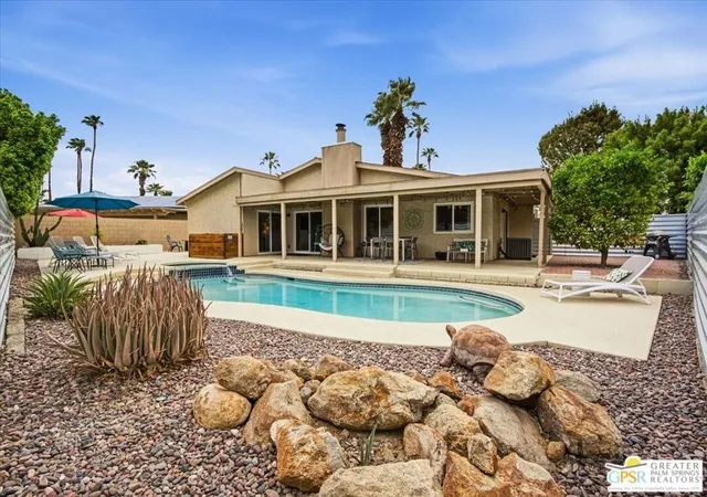 Photo 3 of Single family home for sale at 965 S Nueva Vista Dr, Palm Springs, CA 92264 | MLS# 26915327PS | Listing updated on 2026-10-06