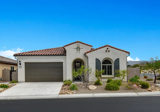 Photo 1 of Single family home for sale at 33 Magnum, Rancho Mirage, CA 92270 | MLS# 219153347PS | Listing updated on 2026-10-08