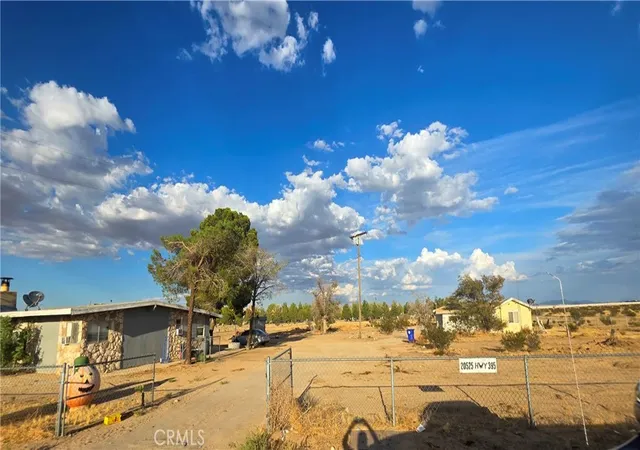 Multi family home for sale at 20515 US Hwy 395, Adelanto, CA 92301 | MLS# HD26209567