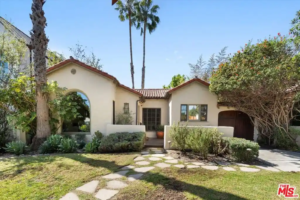 Photo 1 of Single family home for sale at 445 N Sweetzer Ave, Los Angeles, CA 90048 | MLS# 26993765 | Listing updated on 2026-10-22