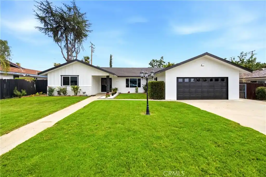 Single family home for sale at 41141 Academy, Hemet, CA 92544 | MLS# SW26210889