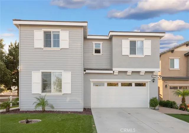 Photo 3 of Single family home for sale at 6577 Coyote Trl Ln, Eastvale, CA 92880 | MLS# IV26207443 | Listing updated on 2026-10-10